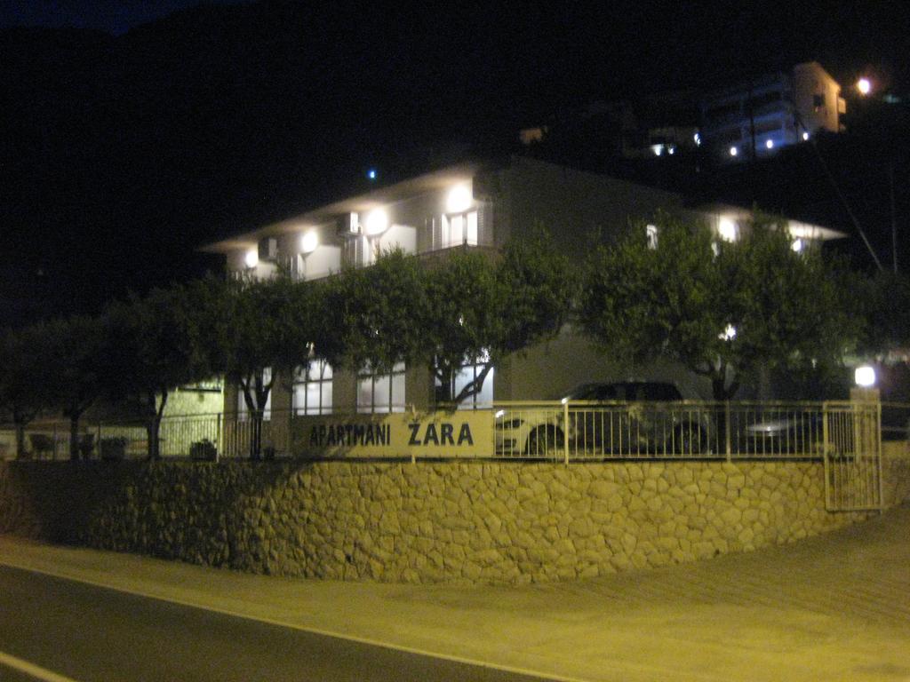 Apartments Zara ミミツェ エクステリア 写真